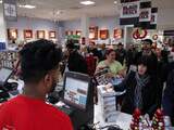 Black Friday is het officieuze startschot voor de inkopen voor het feestdagenseizoen in de VS, en daarmee belangrijk voor veel Amerikaanse detailhandelaren.