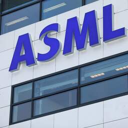 ASML wil net als Philips en NXP een eigen cao voor de 13.000 werknemers