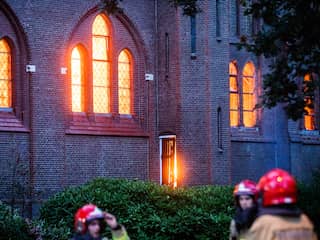 Grote brand in kerk Amstelveen onder controle 