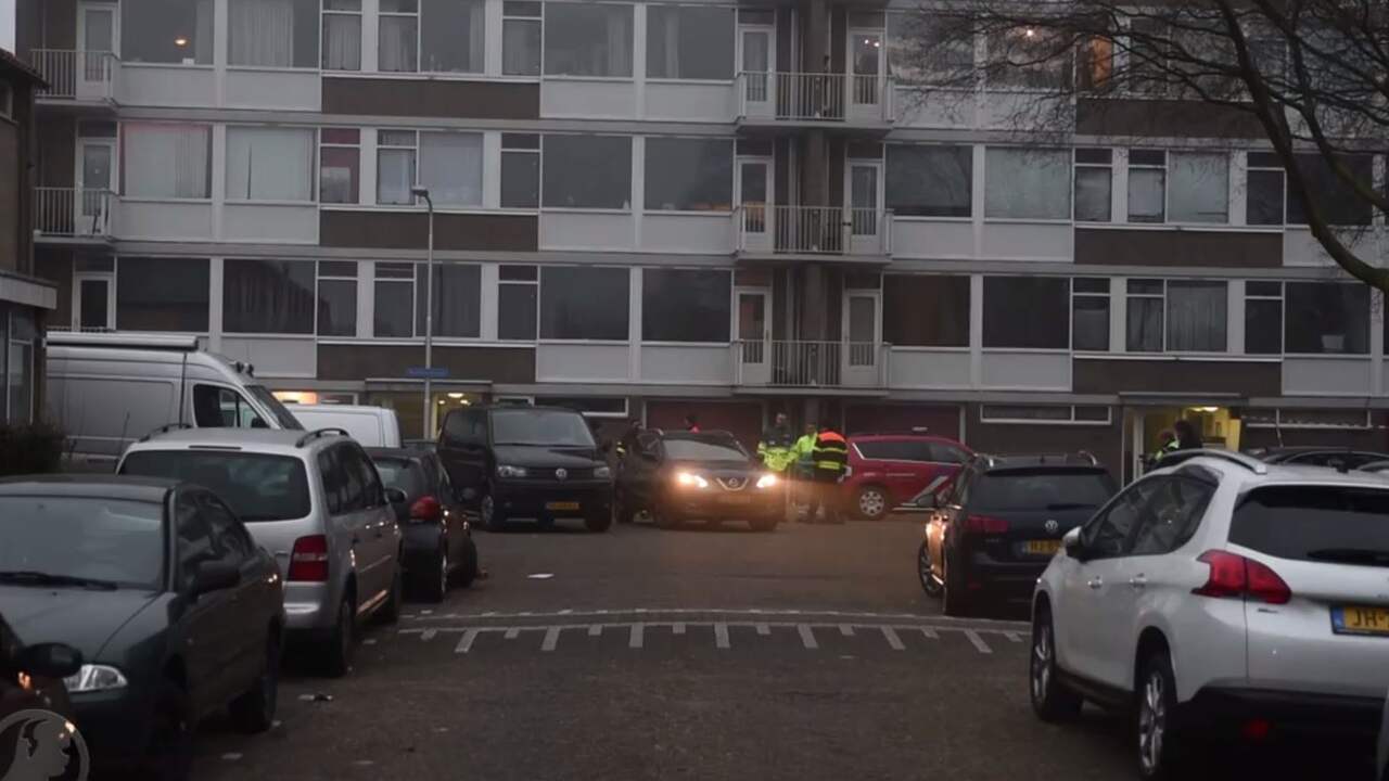 Beeld uit video: Explosieven gevonden in woonwijk Tilburg
