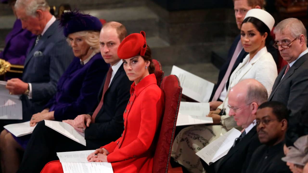 Beeld uit video: Waarom de Britse royals boos zijn op de BBC