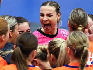 Handbalkeepers zijn voorbeeld voorbij: 'Ik heb zelfs nog een foto met ...