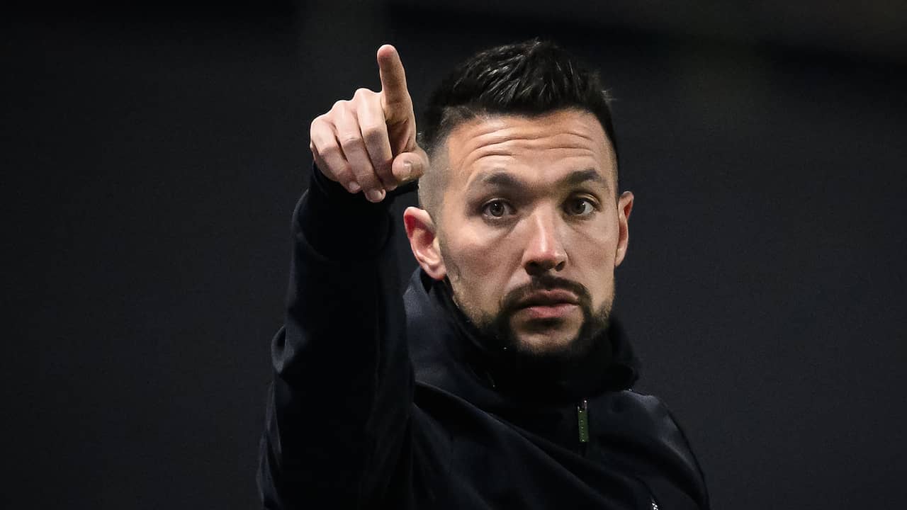 Nieuwe Ajax-trainer Farioli wil clubicoon Van Gaal vaak voor diner  uitnodigen | Voetbal | NU.nl