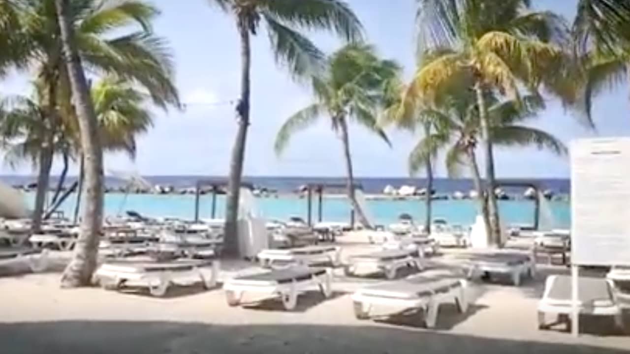 Beeld uit video: Lockdown Curaçao: 'Het is niet voor te stellen'