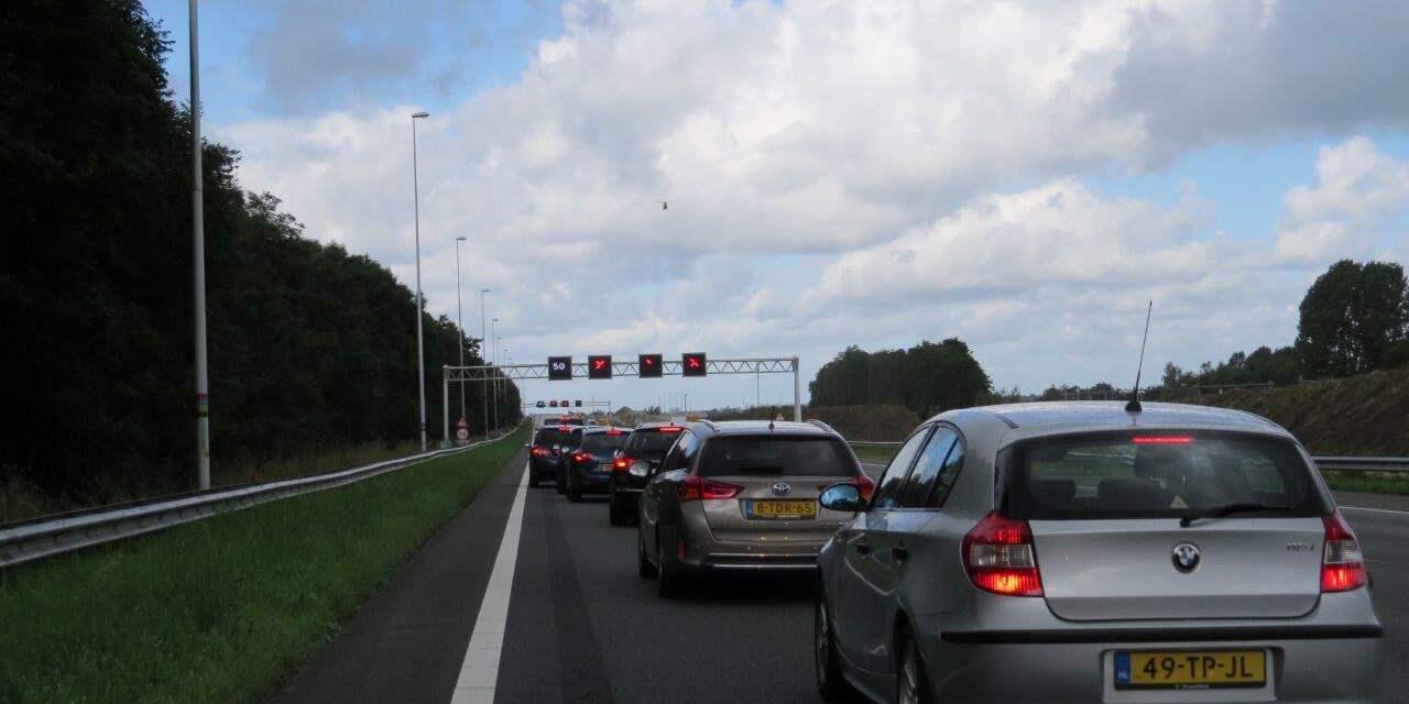Informatieborden snelweg worden aangepast voor toeristen Den Haag
