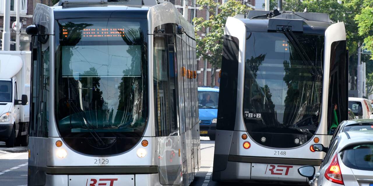 RET-tramconducteur aangevallen in de tram bij Kruisplein