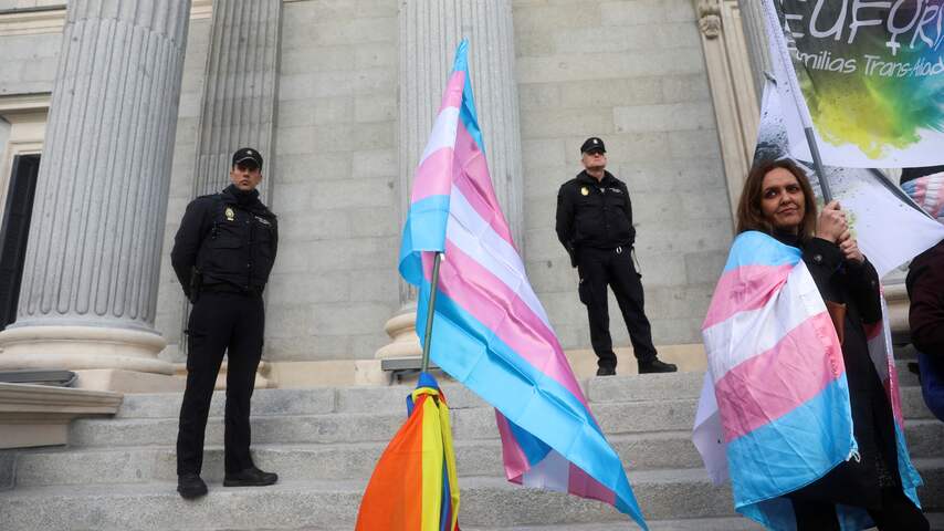 Spanje en Schotland laten transgender personen ID-geslacht sneller aanpassen