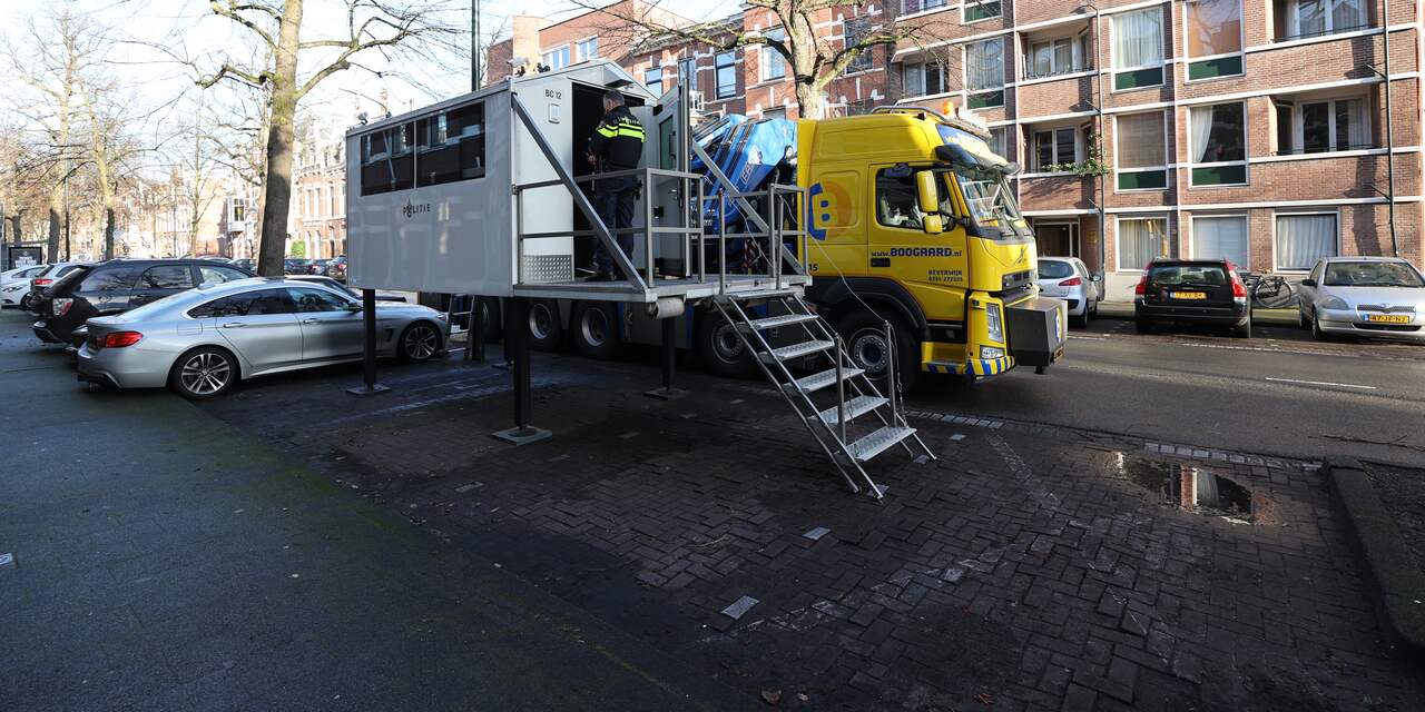 Politie plaatst wachtpost in straat van minister Kaag in Den Haag