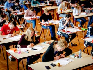 Twee bestuursleden Limburgs Voortgezet Onderwijs stappen per direct op