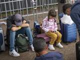 Kabinet schiet tekort bij asielopvang: 'Elk weekend spannend of elk kind bed heeft'