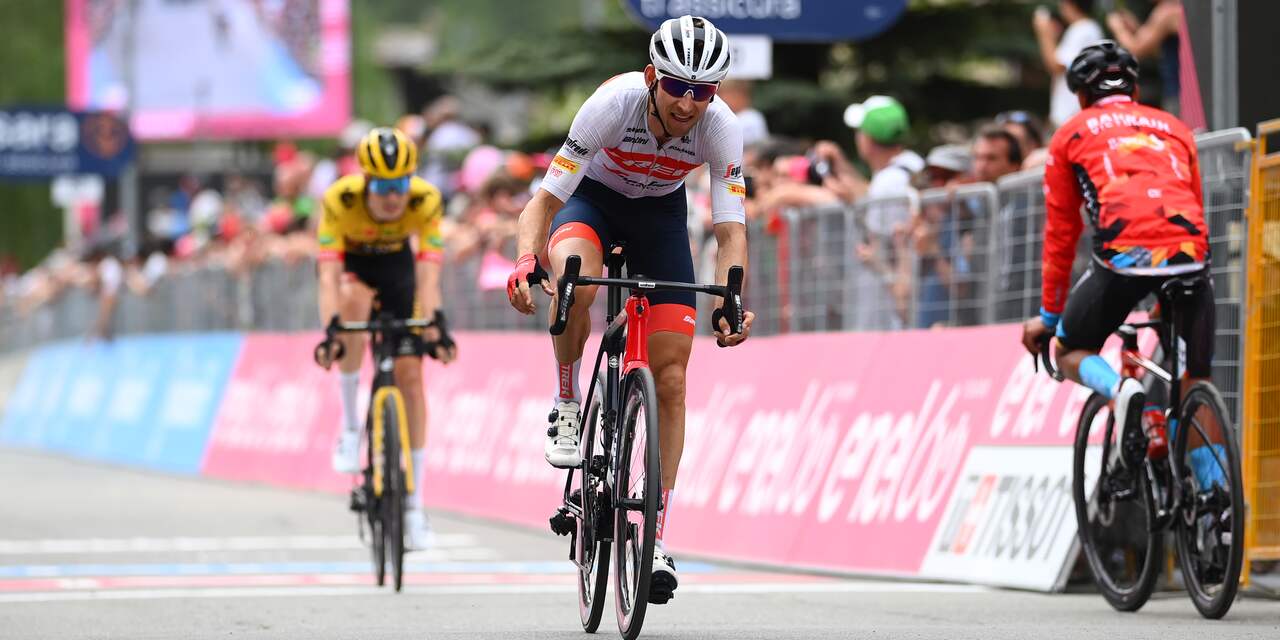 Mollema blij dat ploegmaat Ciccone door Giro-ritzege afrekent met pechjaren
