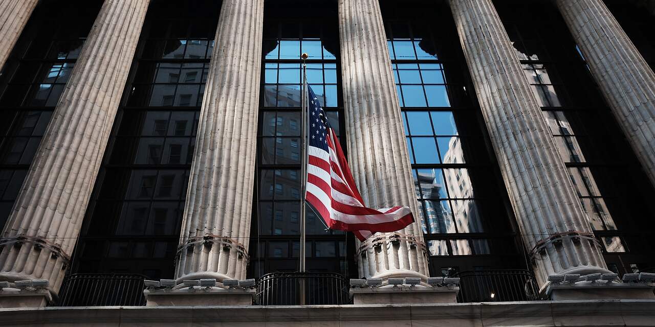 Autoconcerns in de belangstelling op met winst gesloten Wall Street