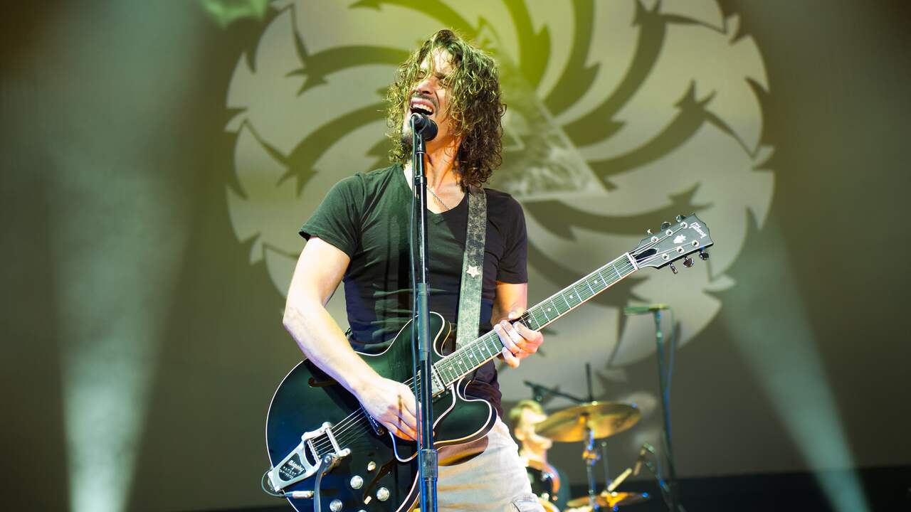 Widow Chris Cornell sues Soundgarden again for lost royalties |  NOW