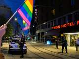 Noorse politie onderzoekt schietpartij bij homoclub Oslo als terroristisch misdrijf