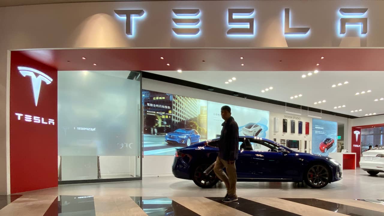 Tesla nega che il veicolo sia stato scatenato durante una folle corsa in Cina |  Tecnologia
