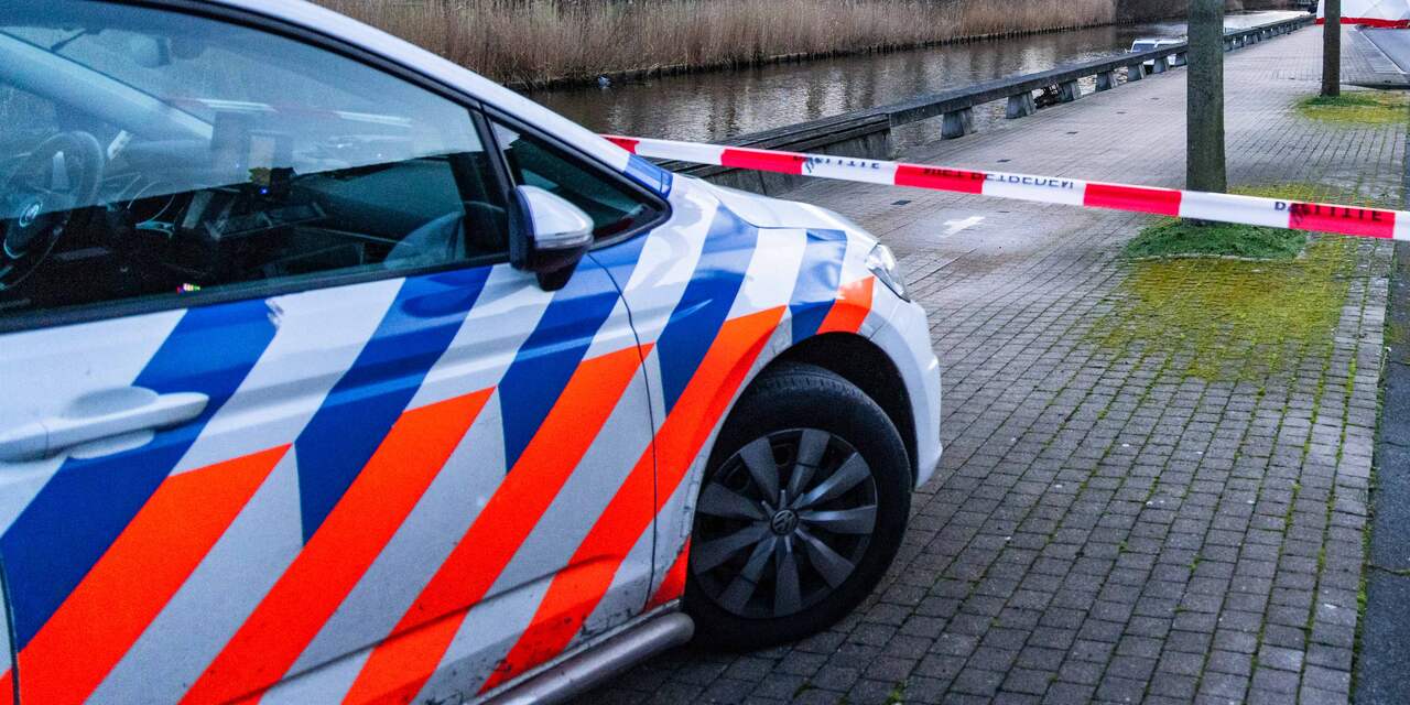 Zowel brandweer als ambulance nodig om automobilist te bevrijden uit auto in Breda