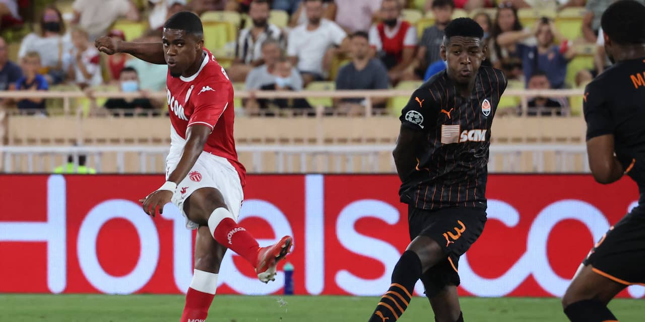 Boadu raakt de paal en verliest met Monaco in play-offs Champions League