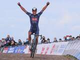Van der Poel bekroont imponerende solo met tweede NK-titel op de weg