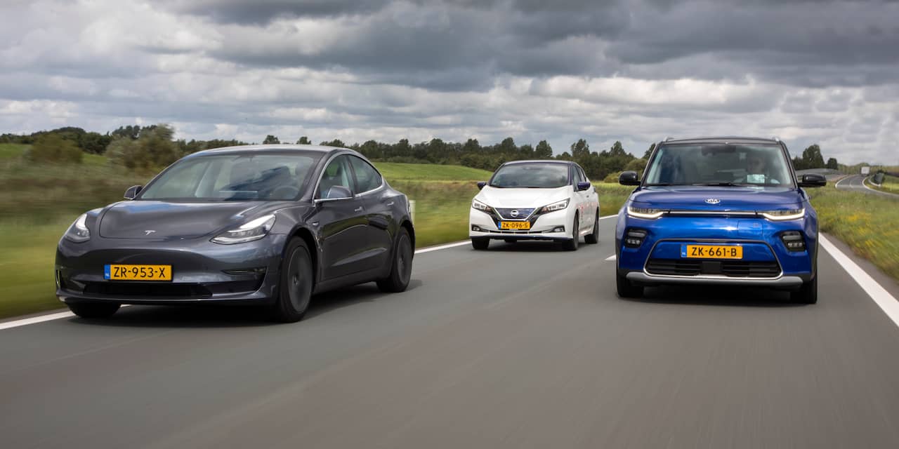 Tienduizendste Tesla Model 3 op Nederlands kenteken