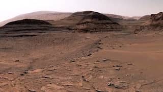 Beelden van Marsrover tonen sporen van golven en water op Mars