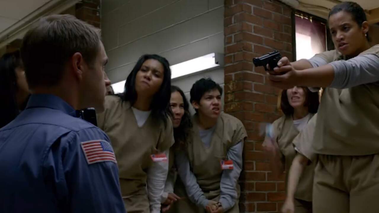 Gevangenen komen in opstand in nieuwe trailer Orange Is The New Black