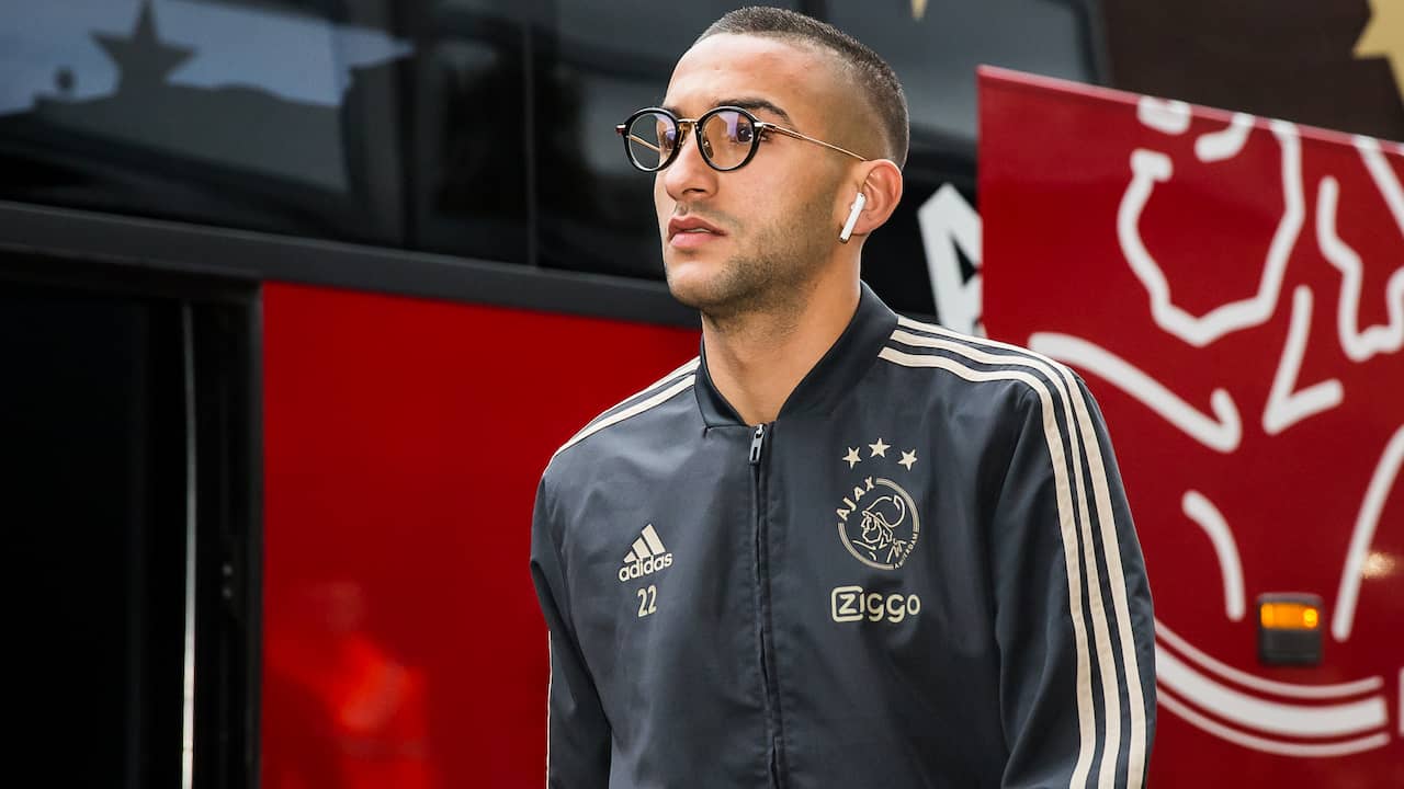 Ajax Starts Without Ziyech To Fight Against Pec Zwolle Teller Report