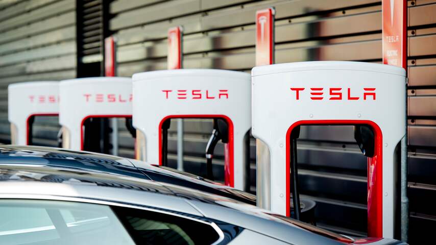 tesla supercharger