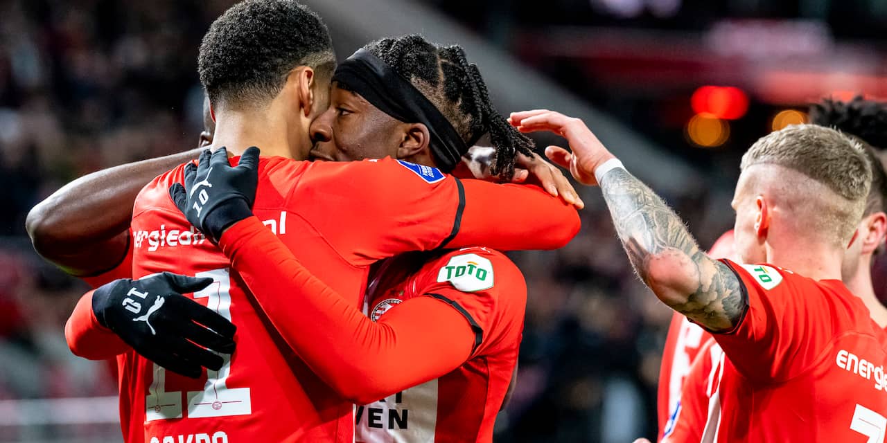 Lees alles terug over simpele zege PSV in kwartfinale