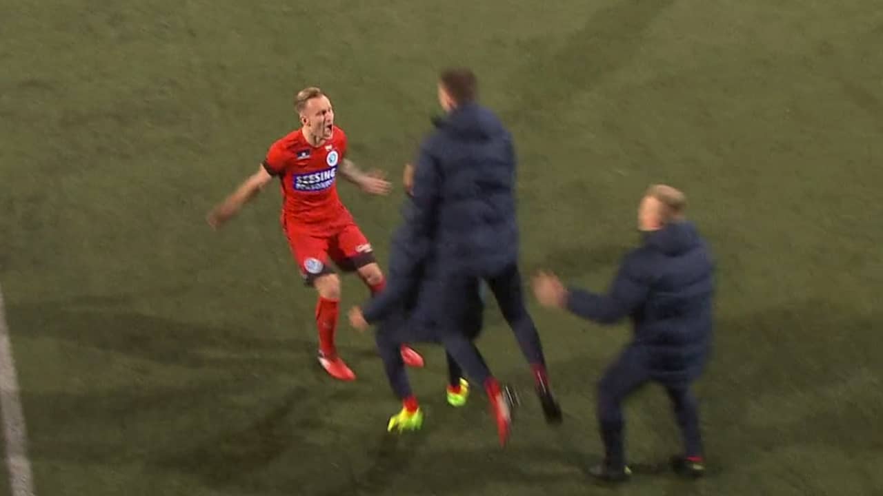 Beeld uit video: Samenvatting FC Dordrecht-De Graafschap (0-3)