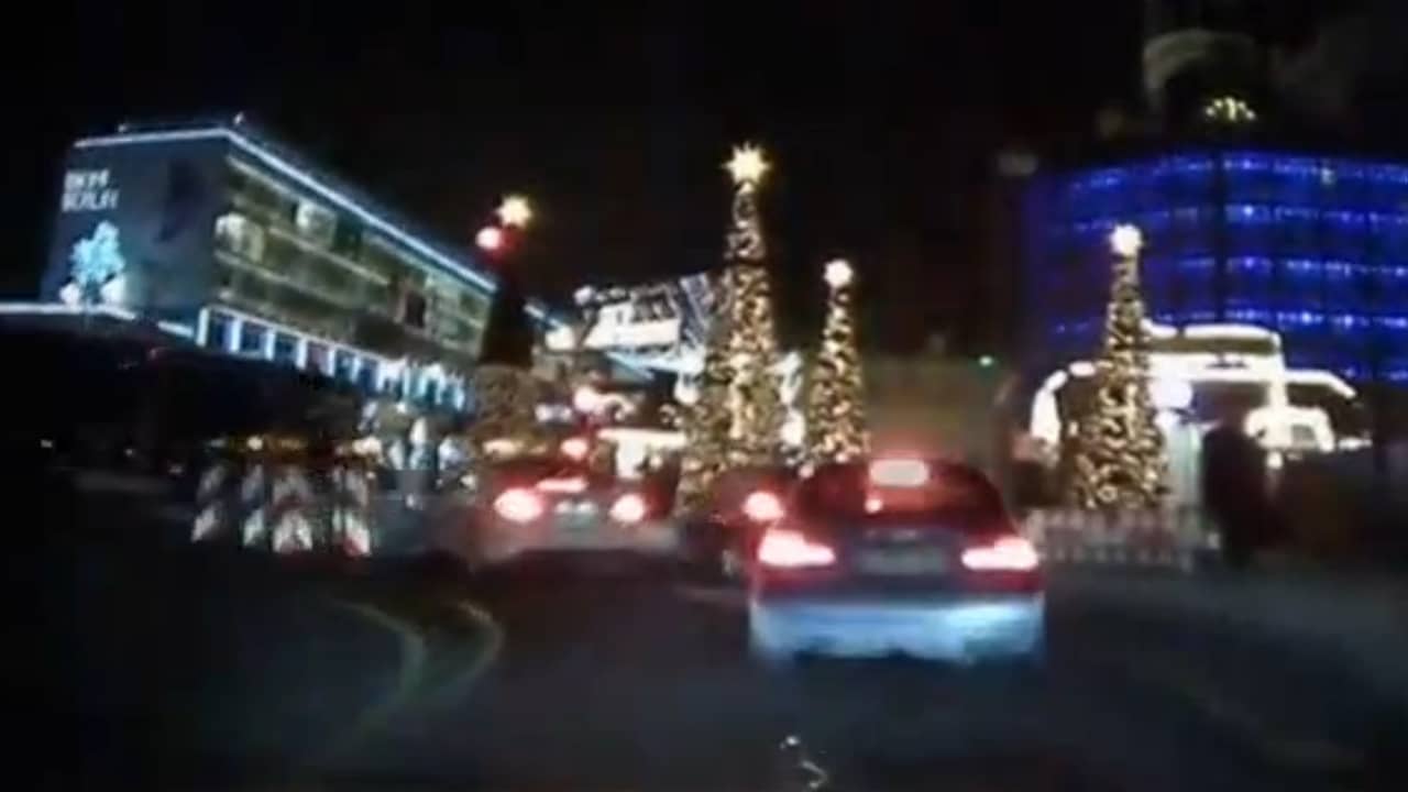 Aanslag kerstmarkt Berlijn vastgelegd door dashcam