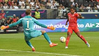 Bayern wint met invallende oud-Ajacieden overtuigend van Frankfurt