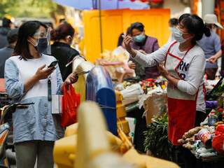 Chinese economie krimpt voor het eerst in decennia door coronavirus