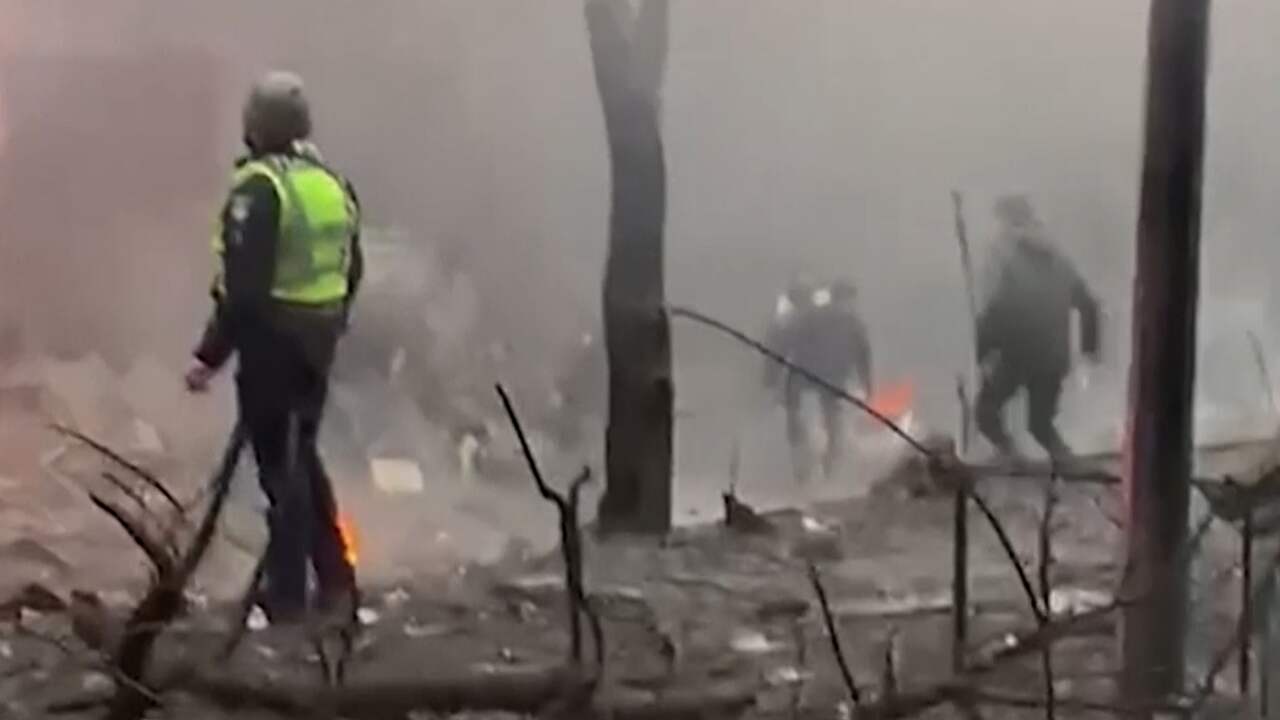 Beeld uit video: Oekraïense politie deelt beelden van nasleep raketaanval