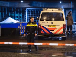 Politie schiet gewapende man dood bij Nederlandsche Bank in Amsterdam