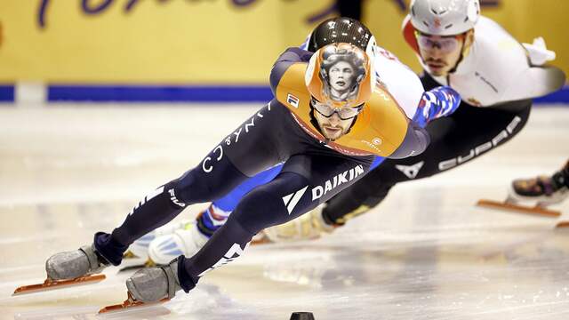 Itzhak de Laat baalde na zijn derde plek op de 500 meter.
