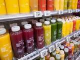 Albert Heijn voert als eerste supermarkt statiegeld op alle sapflessen in