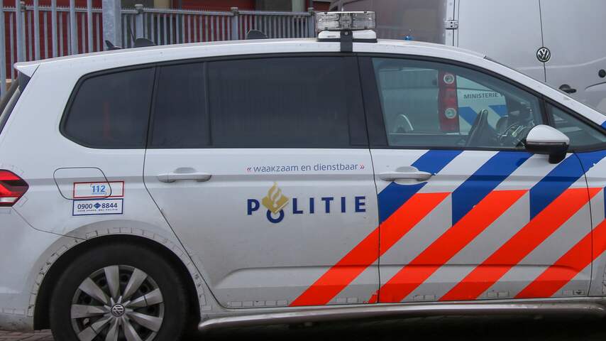 Tweetal pleegt gewapende overval op restaurant aan Prins Bernhardlaan