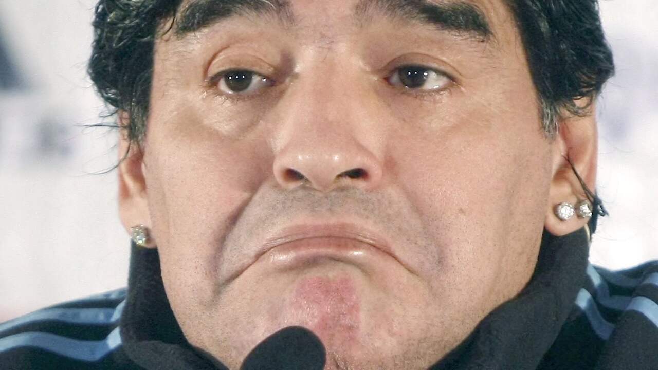Beeld uit video: Maradona en zijn opmerkelijke gedrag van de laatste jaren