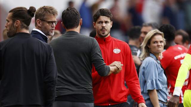 PSV-aanvoerder Marco van Ginkel staat weer in de basis nadat hij tegen Feyenoord de hele wedstrijd op de bank bleef.