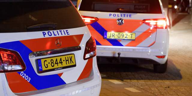 Schoten gelost op Meeuwenlaan, meerdere politiewagens ...