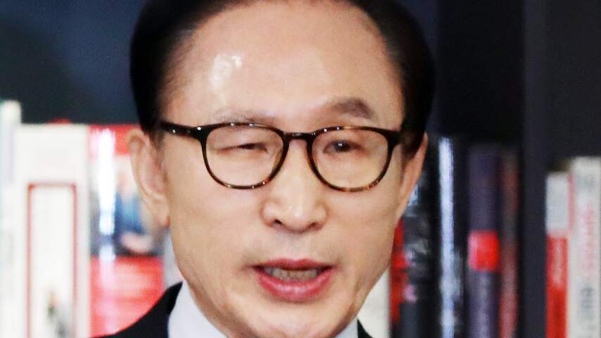 Ex-president Zuid-Korea Lee krijgt vijftien jaar celstraf voor omkoping