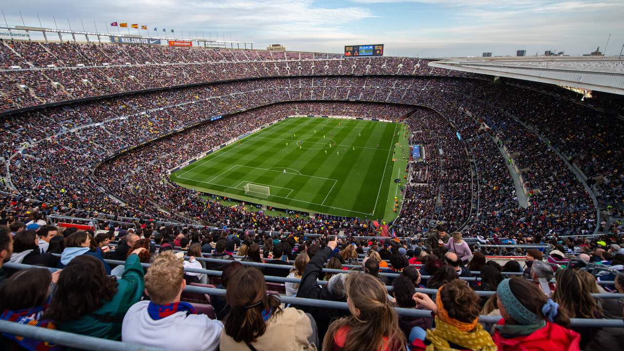FC Barcelona speelde twee keer in een uitverkocht Camp Nou, wat tot een nieuw toeschouwersrecord leidde.