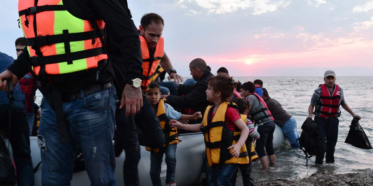 Stichting Vluchteling schiet bootvluchtelingen te hulp op Lesbos