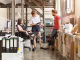 Wel of niet doen? Praat mee over een korte broek op kantoor