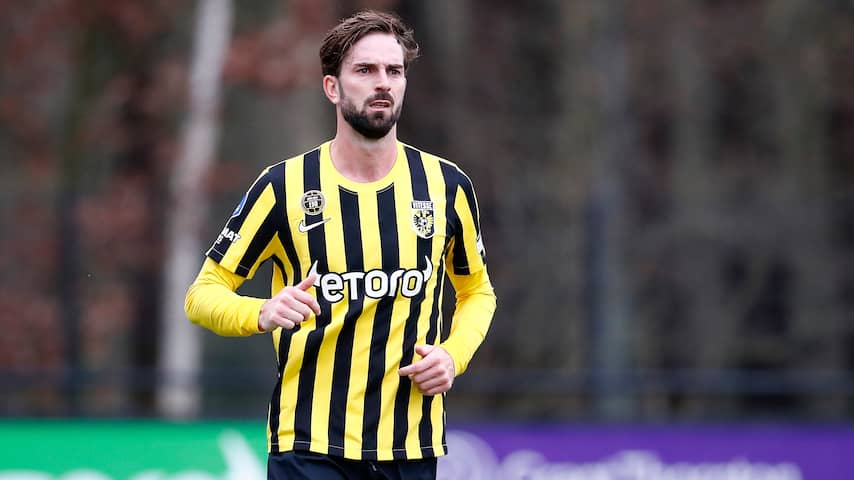 Davy Pröpper maakt in oefenduel van Vitesse eerste minuten sinds comeback