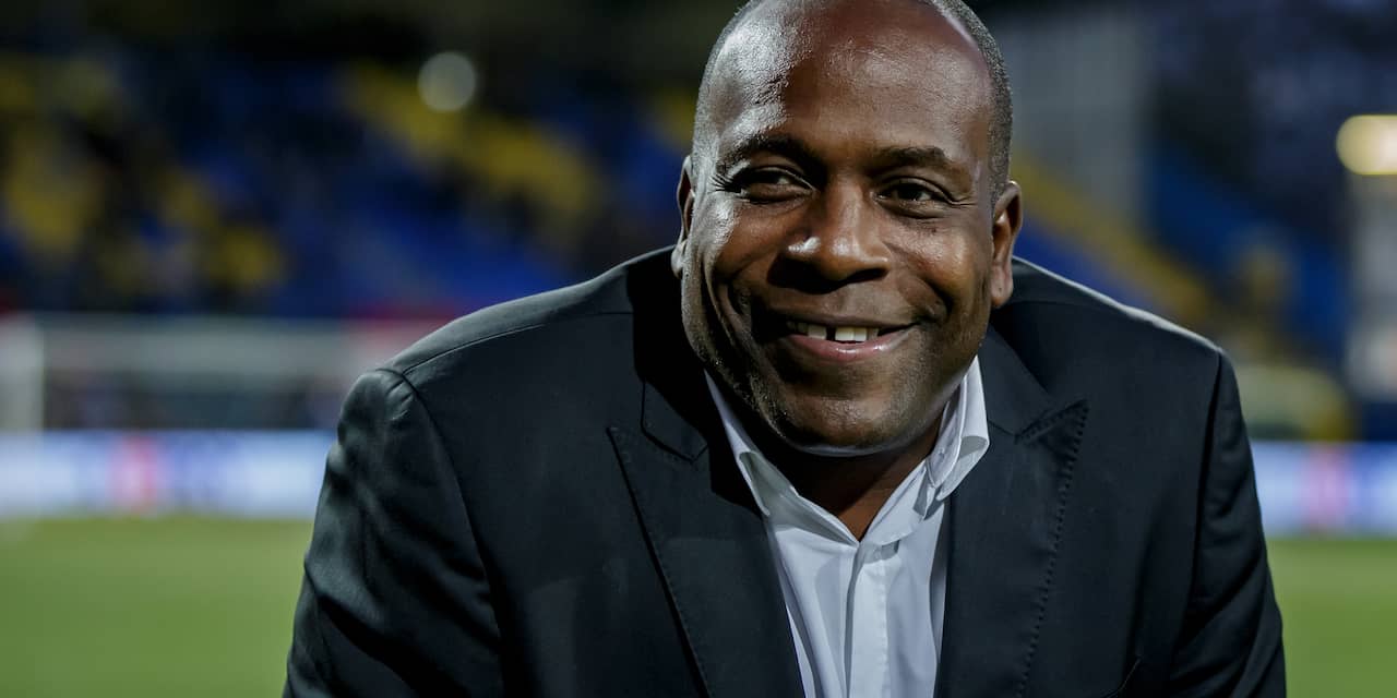 Menzo volgt Gorré op als bondscoach Suriname: 'Betekent veel voor mij'