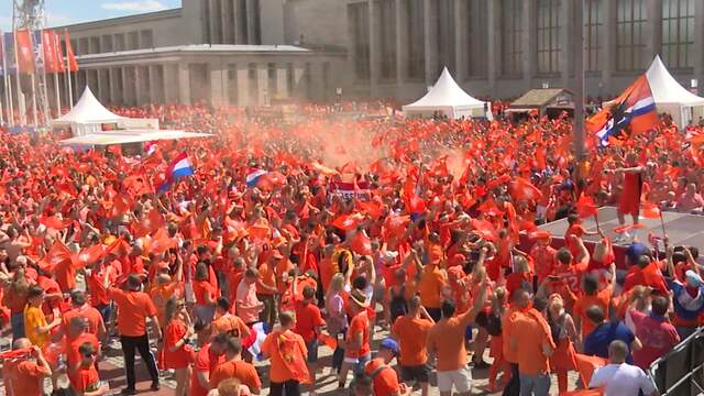 Oranjefans gaan los in Berlijn: 'We gaan ze keihard inmaken'