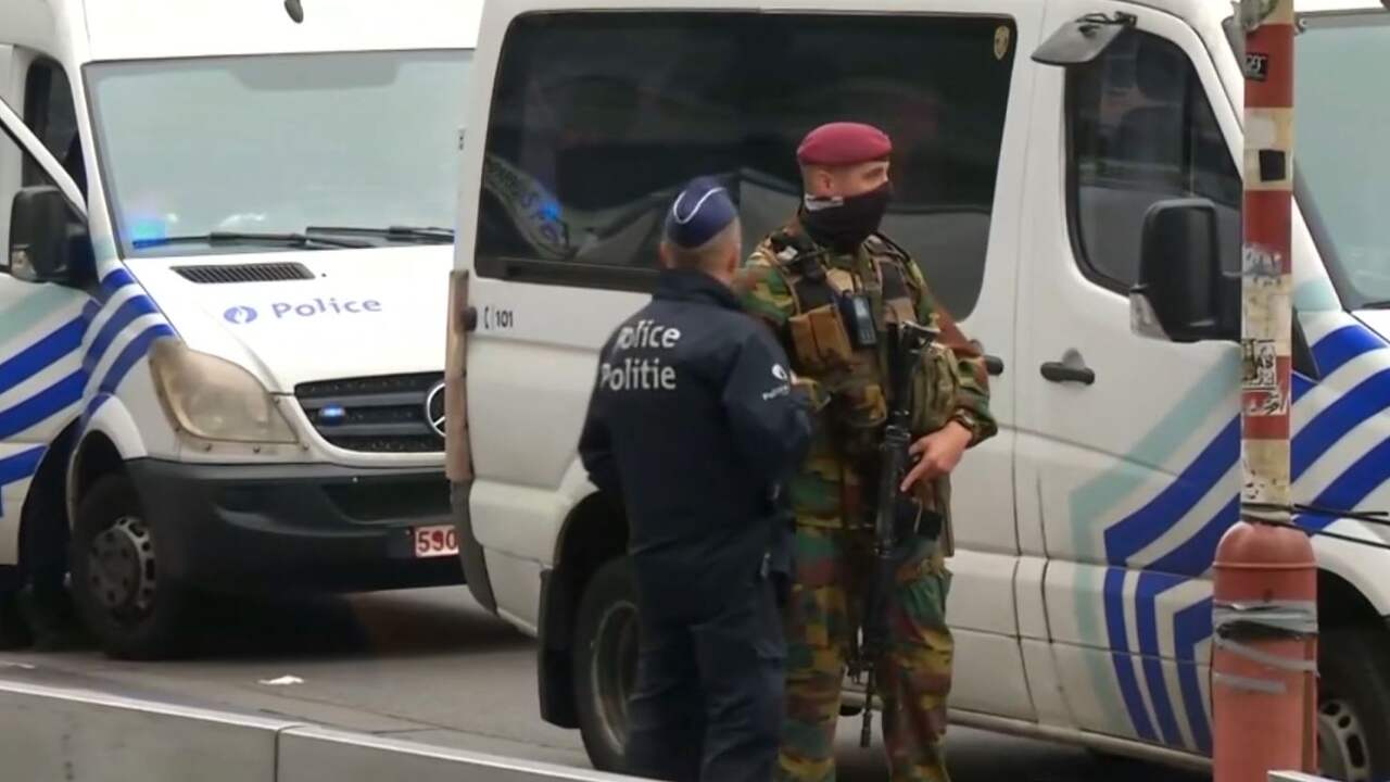 Winkelcentrum in Brussel ontruimd na bomdreiging