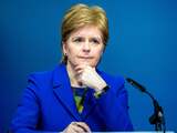 Schotse premier Sturgeon treedt af als regeringsleider en partijleider