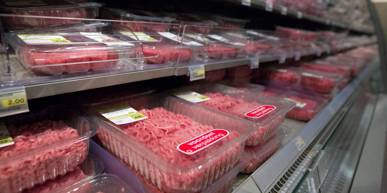 Supermarkten stunten meer met kiloknallervlees